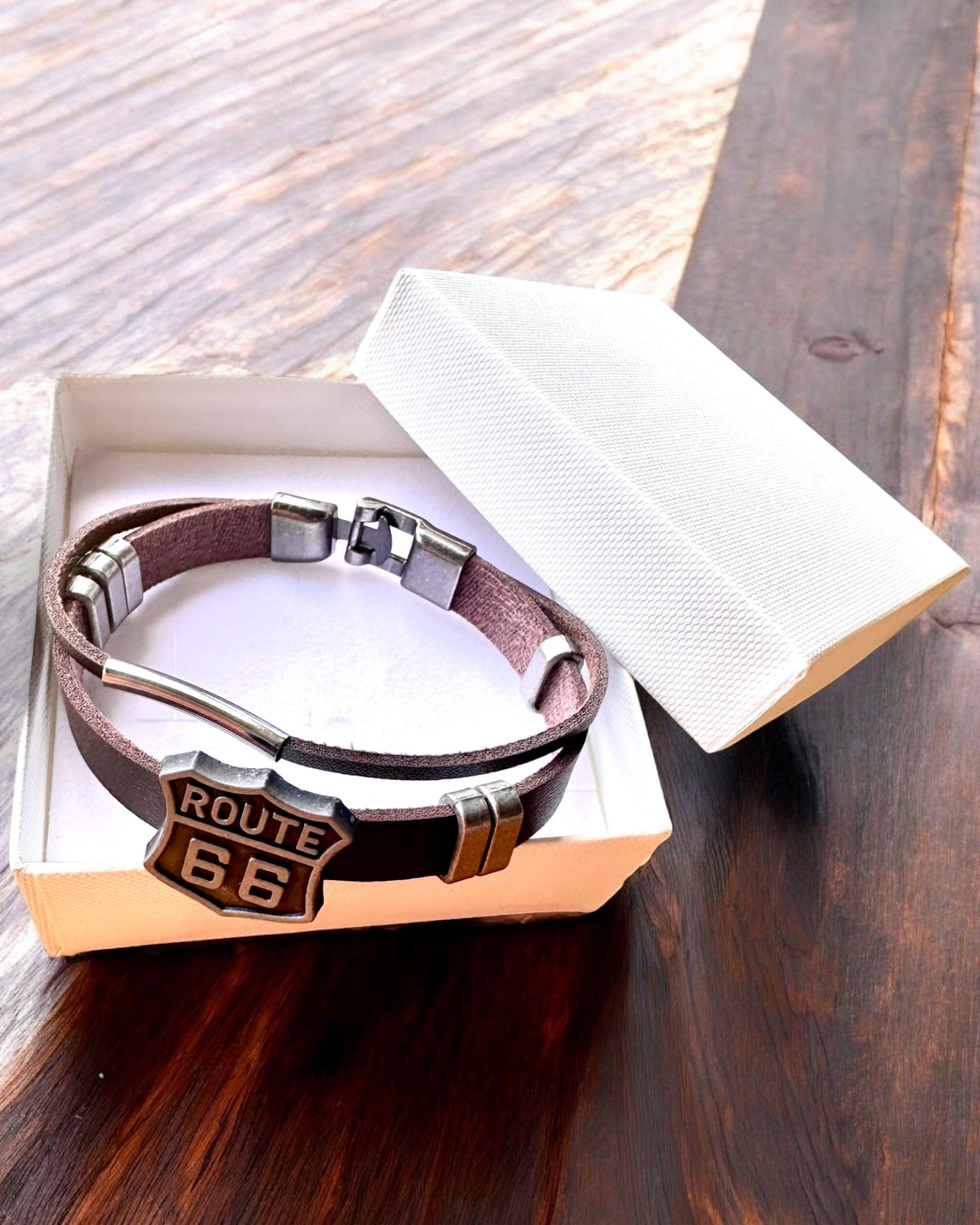 Pulsera del Viajero Route 66 - posibilidad de personalización con grabado