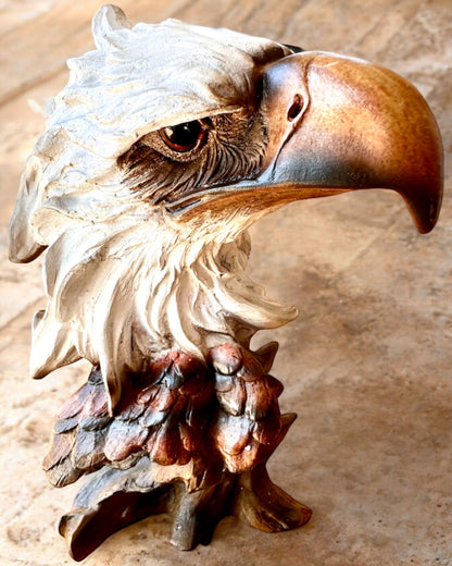 "Águila de la Libertad" - Escultura de Resina con Posibilidad de Grabado para Regalo 26.5 cm de altura