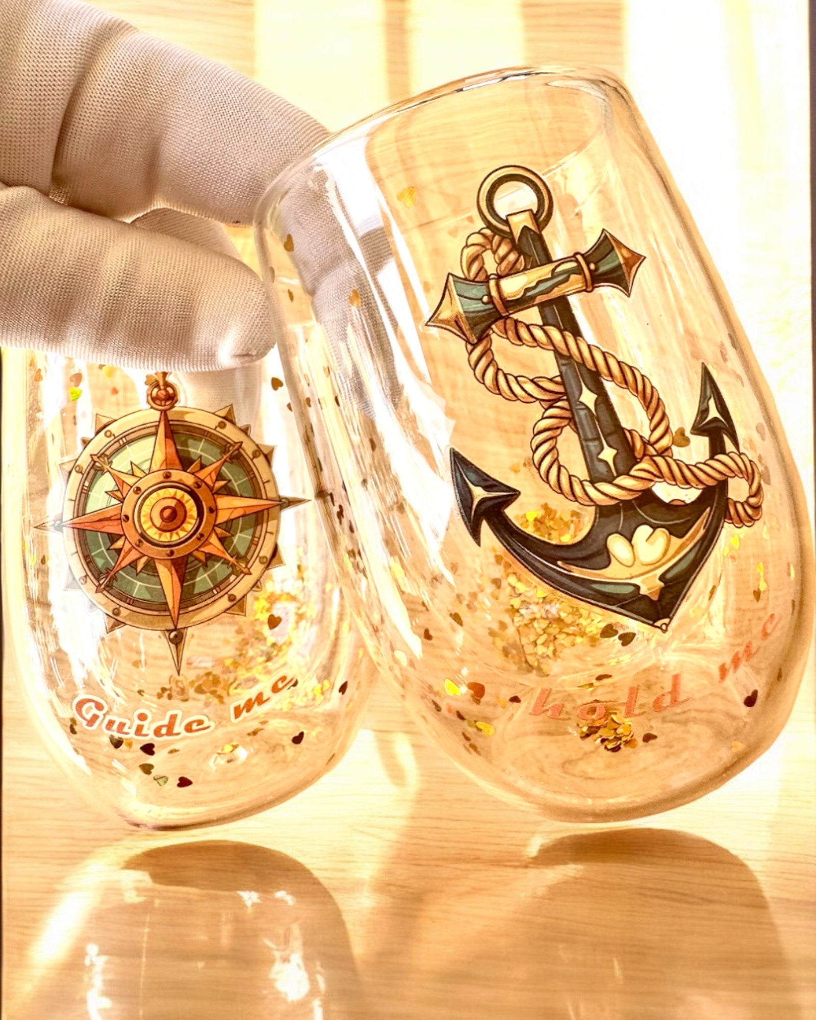 Vasos "Nautical Dreams" con doble pared y copos de oro - set de 2 unidades, capacidad de 300 ml, posibilidad de personalización con grabado.