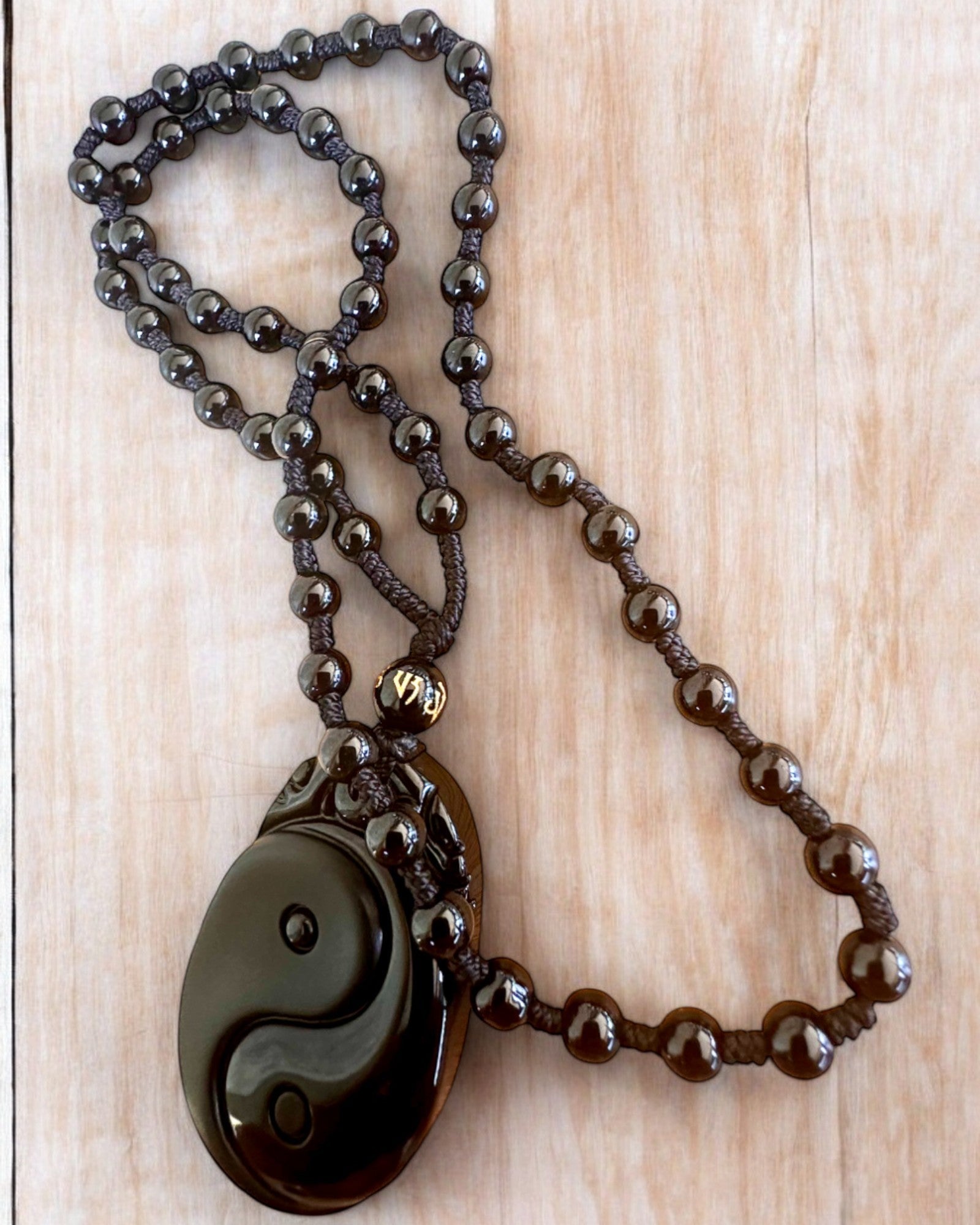 Amuleto de Obsidiana Yin Yang con Grabado - Armonía y Protección, personalización con grabado para regalo