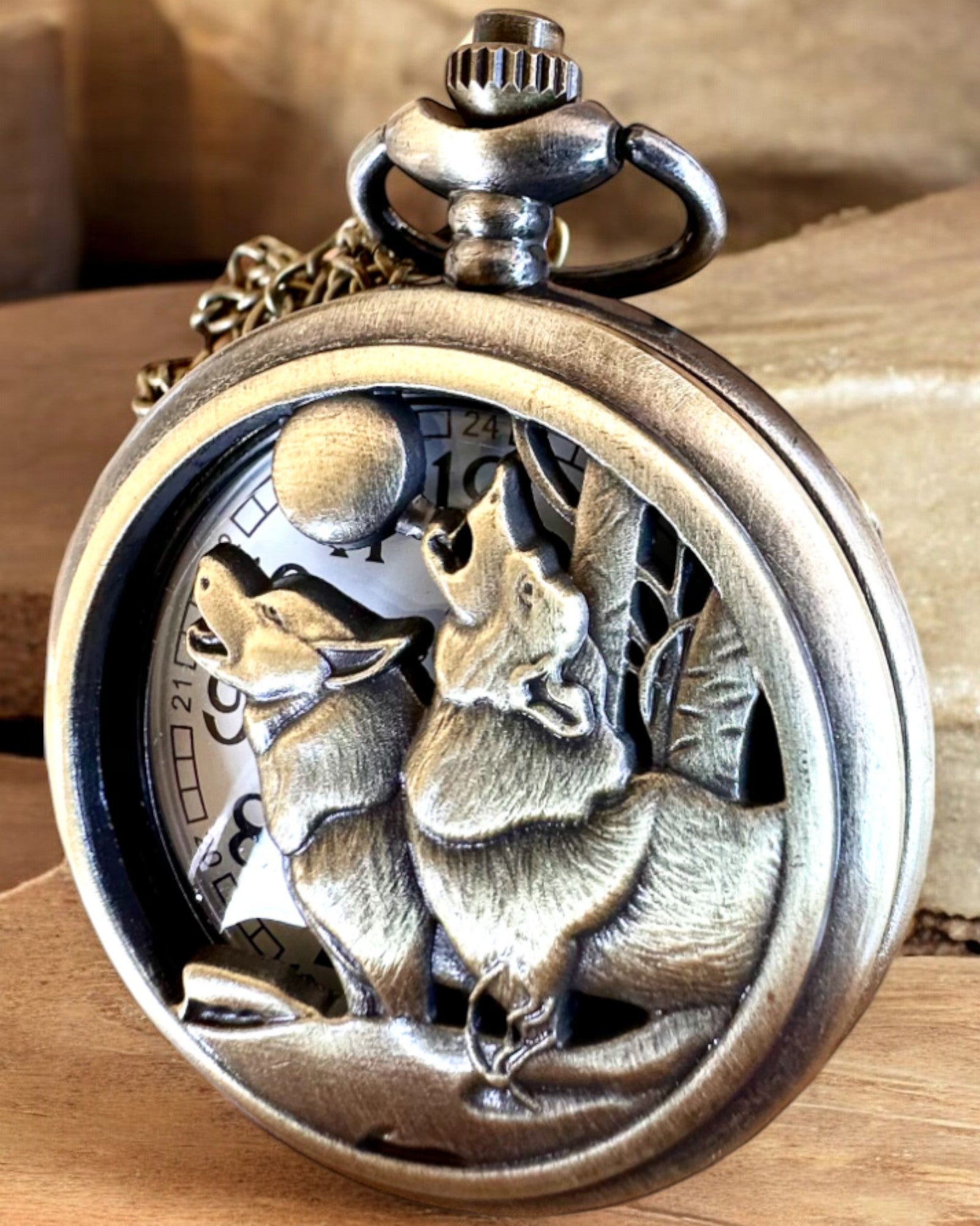 "Luna Wolf" – Reloj de bolsillo elegante con lobos, posibilidad de personalización con grabado para regalo