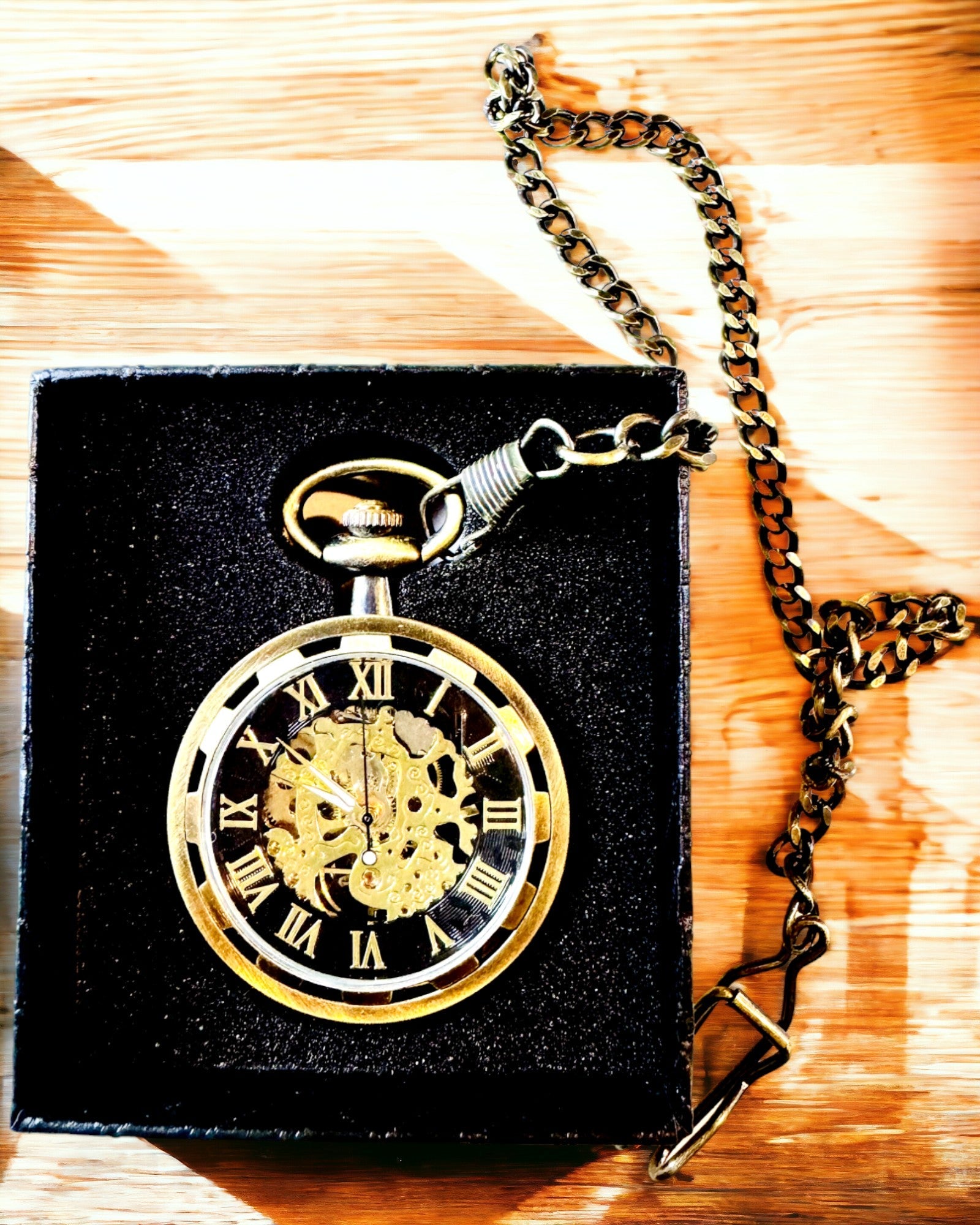 Reloj de bolsillo retro – Mecánico, Color oro cepillado con negro, Lujo, Impermeable, Semi-automático, personalización con grabado