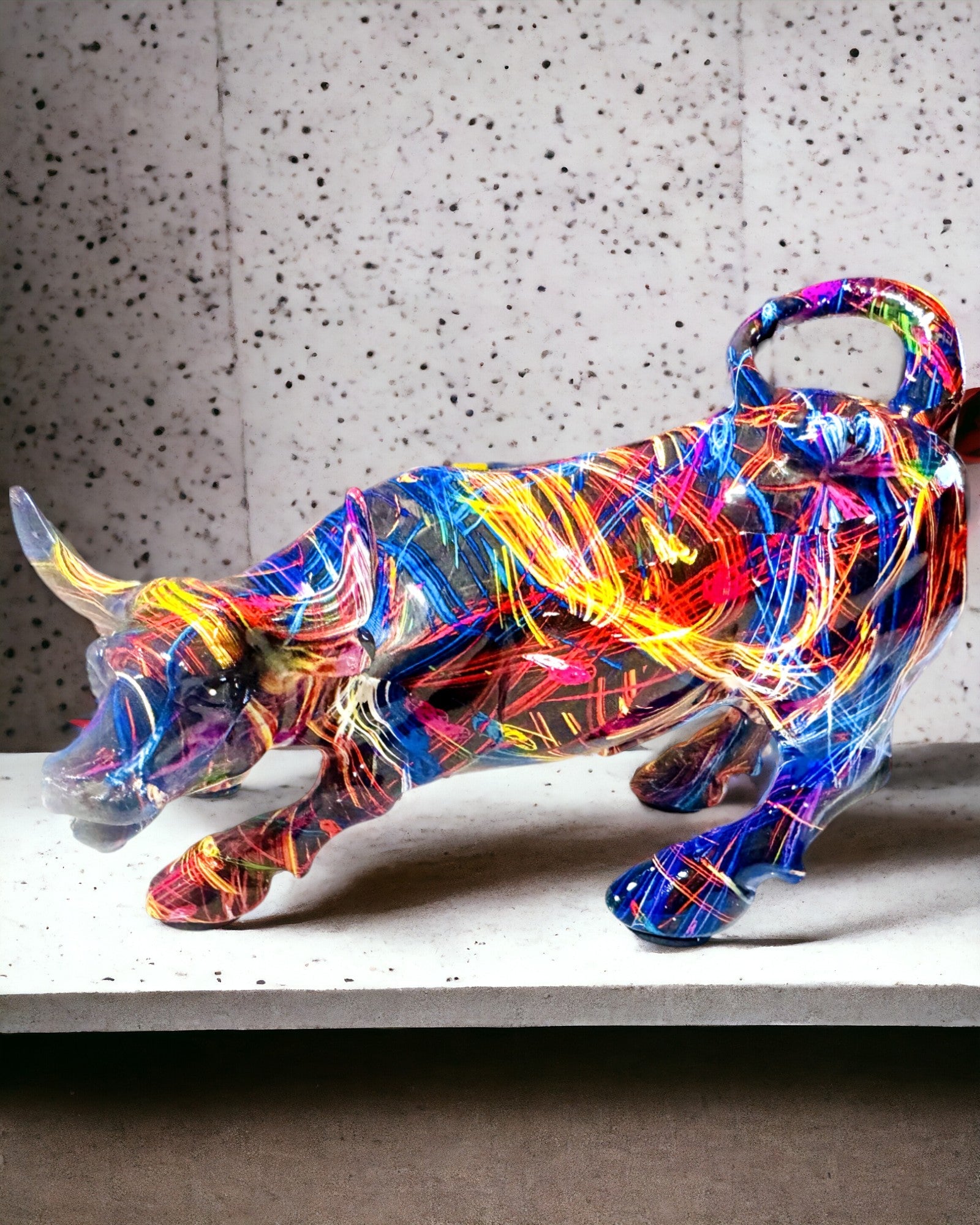 Escultura Toro Decorativo "BullArt" – Arte Único con Opción de Grabado - 4 variantes de color, para regalo personalizado