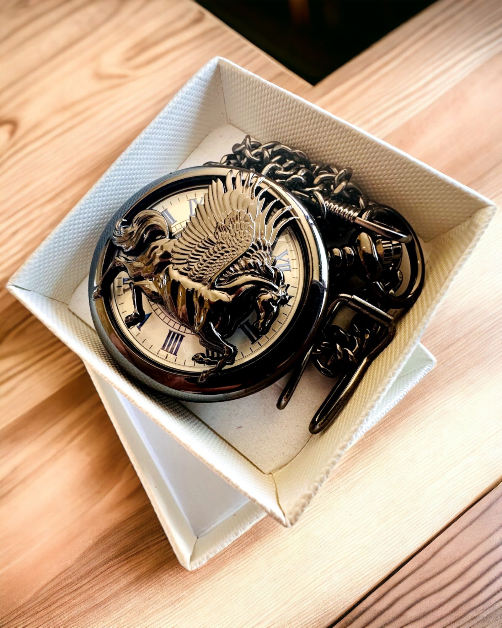 Reloj de bolsillo "Equus Tempus" - Negro con motivo de caballo, posibilidad de personalización con grabado - esfera blanca