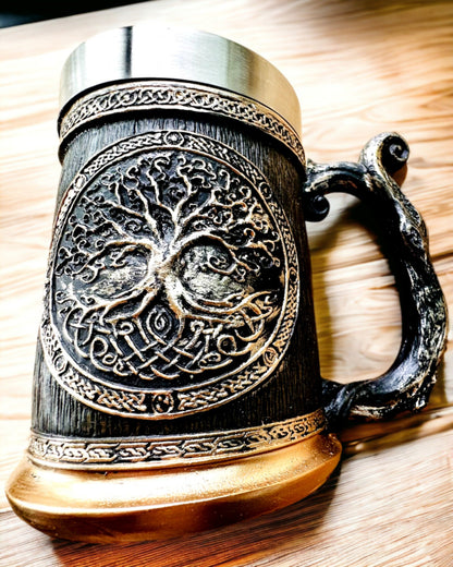 Taza Nórdica Árbol del Mundo - Ejecución Maestra, 600 ml, posibilidad de personalización con grabado