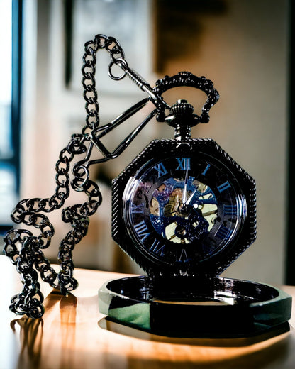 Reloj de bolsillo mecánico octogonal clásico steampunk en color negro, grabado